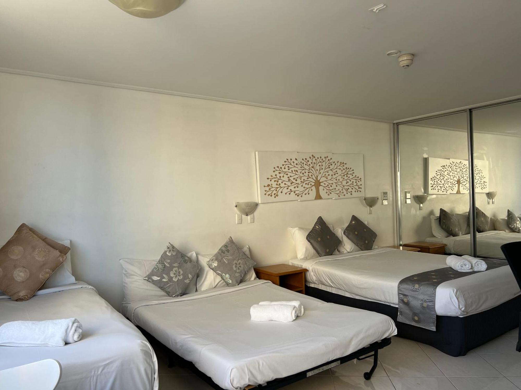 Sydney Hyde Park Private Apartments By Paxsafe Exterior foto